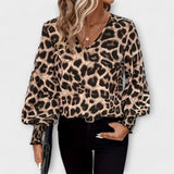 Hertha – Trendy blouse with leopard print