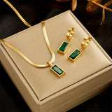 Agnieszka – Necklace and Earring Set with Green Crystals