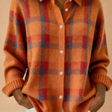 Katerina - Handcrafted Retro Wool Sweater with Contrast Details