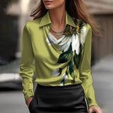 Inês - Luxurious Satin Blouse with Delicate Neckline