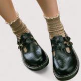 Darina – Retro and Elegant Footwear