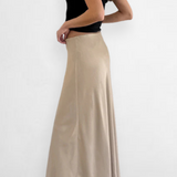 Maxi skirt with a high waist