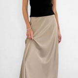 Maxi skirt with a high waist