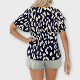Donata – Comfortable Blouse with Round Neckline