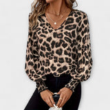 Hertha – Trendy blouse with leopard print