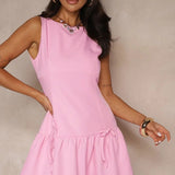 Janka | Elegant Dress with Shaped Silhouette