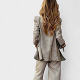 Alojzia – Elegant Style