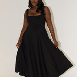 Eleonóra – Timeless Midi Dress