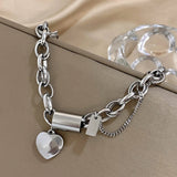 Brânduša – Bracelet with an Elegant Design and Gold Finish