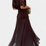 Ludwina – Elegant Dress with V-Neck