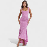 Francesca - Dress with a Sculptural Silhouette