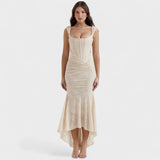 Francesca - Dress with a Sculptural Silhouette