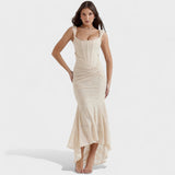 Francesca - Dress with a Sculptural Silhouette
