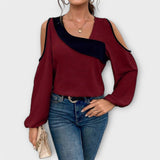Scarlet - Blouse with Angular Neckline