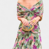 Ludwina – Elegant Dress with V-Neck