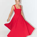 Eleonóra – Timeless Midi Dress