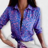 Maritta – Blouse with a Traditional Collar